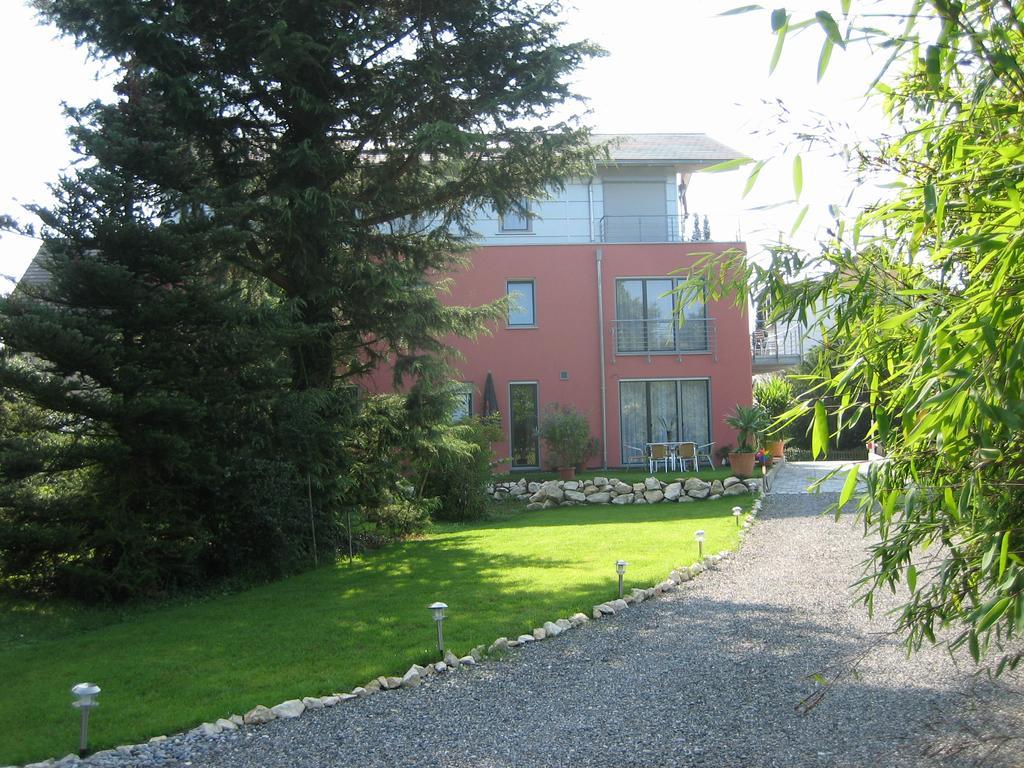Haus Lorenz, Ferienwohnungen Immenstaad am Bodensee Exterior photo